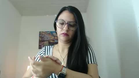 Snapshot of julieta_r0ssi chatting on 01-18-26, 02:21 Julieta r0ssi online show from 01-18-26, 02:21