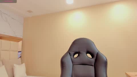     online show from 10-07-25, 10:18