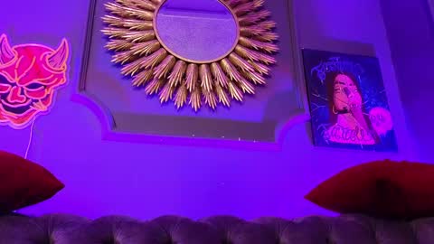  Julieta  online show from 02-11-25, 11:43