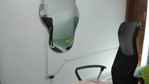 julieta_star69 online show from 10-06-25, 07:22