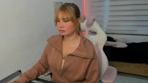 julieta_star69 online show from 06-15-26, 06:43