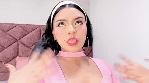 Julieta  online show from 11-20-25, 12:27