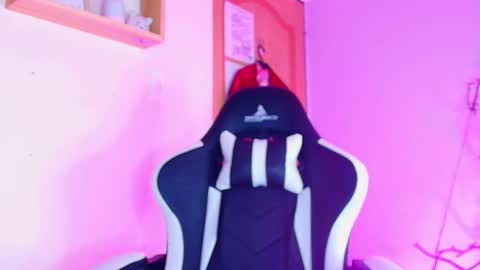 Snapshot of julietaa1_ chatting on 10-04-25, 12:52 juli online show from 10-04-25, 12:52