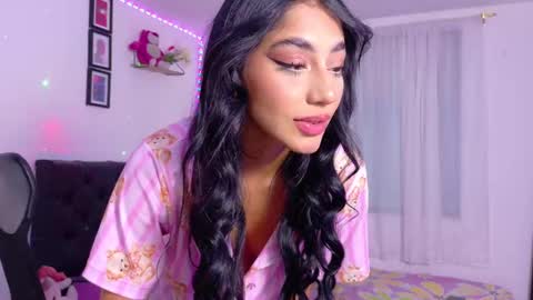 Julieta online show from 09-29-25, 02:33