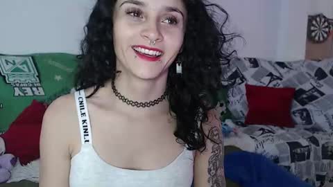 Snapshot of julietajaguar chatting on 12-26-24, 02:37 Julieta Jaguar online show from 12-26-24, 02:37