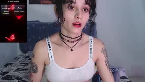 Snapshot of julietajaguar chatting on 02-28-25, 02:31 Julieta Jaguar online show from 02-28-25, 02:31