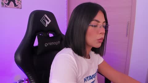 Julieta  online show from 01-20-25, 01:53