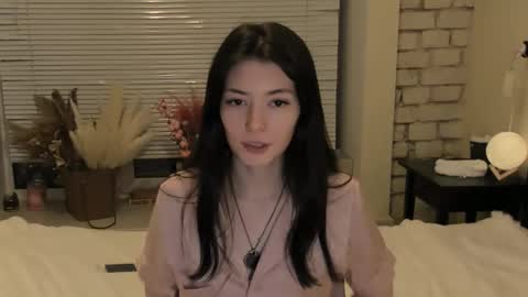 Snapshot of julietaromaniss chatting on 02-14-25, 09:21 Julieta or Jully online show from 02-14-25, 09:21