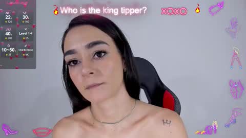 Snapshot of julietaserafelle chatting on 10-19-25, 08:53 serafelle online show from 10-19-25, 08:53