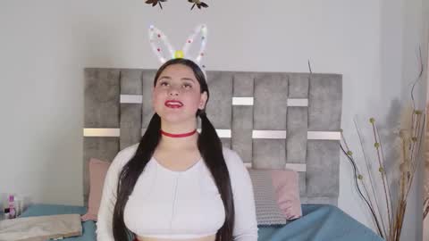 julietatorres_ online show from 11-06-25, 04:24