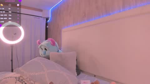 Julieta Vargas online show from 01-29-25, 02:10