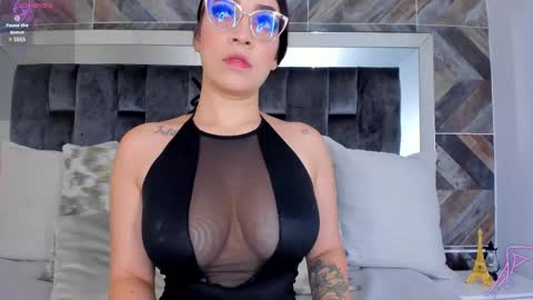 Julieta Wild  online show from 03-03-25, 03:41