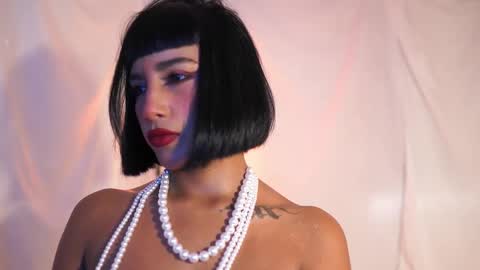 Snapshot of julietawinona chatting on 11-27-25, 10:12 julietawinona online show from 11-27-25, 10:12