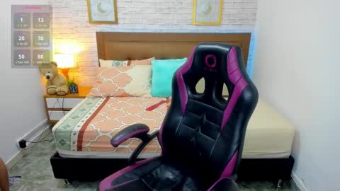 Julieth  online show from 09-14-25, 01:32