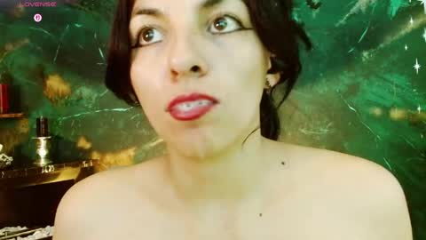 Snapshot of julieth_sex1 chatting on 05-17-26, 09:44 online show from 05-17-26, 09:44