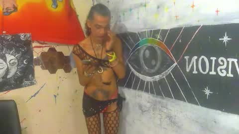 Snapshot of julieth_wolf chatting on 10-11-25, 02:00 Julieth Wolf online show from 10-11-25, 02:00