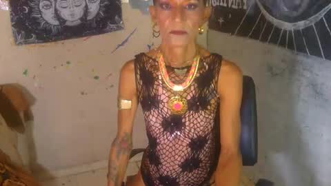 Snapshot of julieth_wolf chatting on 10-17-25, 07:16 Julieth Wolf online show from 10-17-25, 07:16