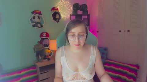 Snapshot of julietha_bianco_ chatting on 02-03-25, 07:52 Julietha online show from 02-03-25, 07:52