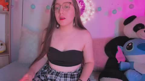 Snapshot of julietha_bianco_ chatting on 02-05-25, 08:04 Julietha online show from 02-05-25, 08:04