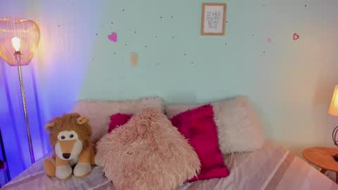 Snapshot of julietha_bianco_ chatting on 02-11-25, 01:41 Julietha online show from 02-11-25, 01:41