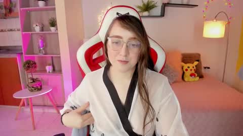 Snapshot of julietha_bianco_ chatting on 03-06-25, 01:35 Julietha online show from 03-06-25, 01:35