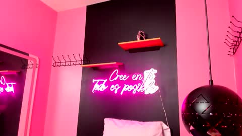   online show from 02-02-26, 06:39