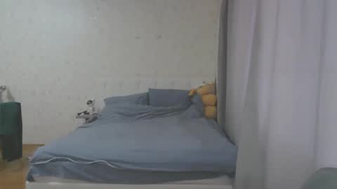 Julietkitty online show from 09-25-25, 06:06