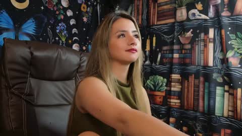 Julietta Jackson online show from 12-12-24, 07:48