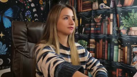 Julietta Jackson online show from 12-13-24, 12:20