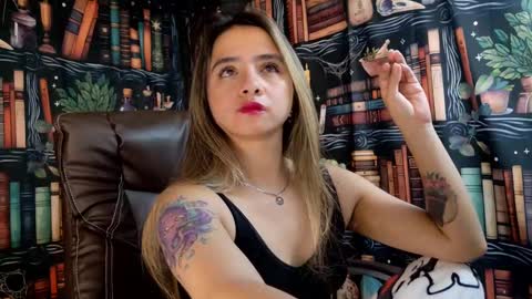 Julietta Jackson online show from 03-01-25, 08:10