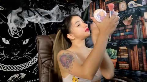 Julietta Jackson online show from 10-04-25, 09:24