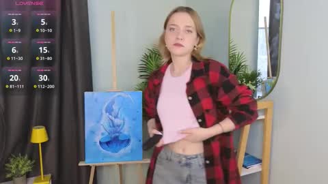 Mia online show from 10-10-25, 03:16