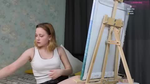 Mia online show from 11-07-25, 03:17