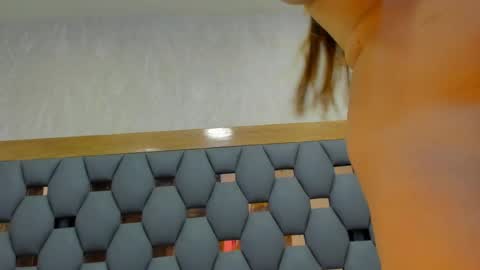 juliette_pretty_ online show from 05-05-26, 07:11