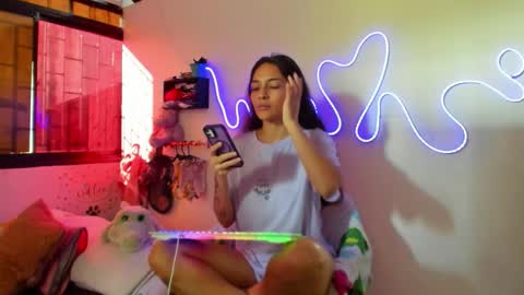 juliette online show from 10-22-25, 08:52