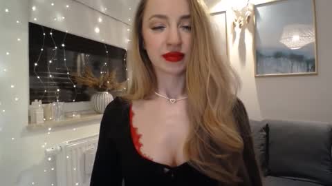 JulietteSensual online show from 03-20-26, 09:41