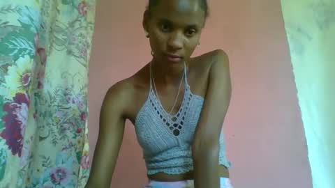 juliexexy online show from 01-19-25, 09:01