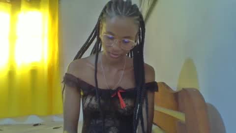 juliexexy online show from 02-04-25, 09:28