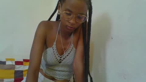 juliexexy online show from 02-08-25, 06:43
