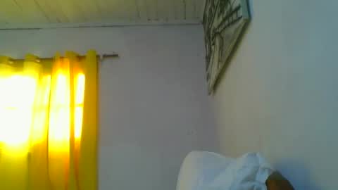 juliexexy online show from 03-05-25, 04:02