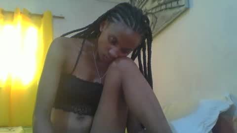 juliexexy online show from 03-10-25, 10:48
