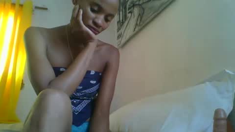juliexexy online show from 03-12-25, 11:42