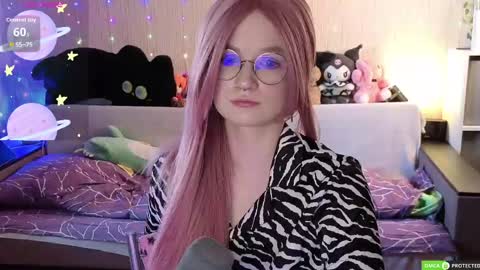 Snapshot of julifisher chatting on 04-13-26, 04:29 julifisher online show from 04-13-26, 04:29