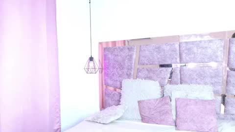 julikeita online show from 02-03-26, 02:53