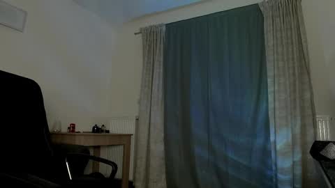 Snapshot of juliusmasters chatting on 02-24-25, 11:30 JULiUS online show from 02-24-25, 11:30