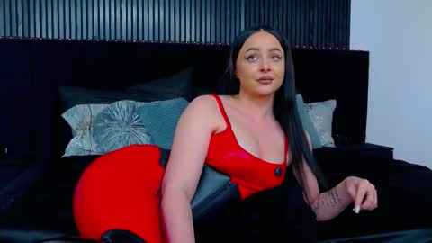 Julia online show from 03-12-26, 01:17