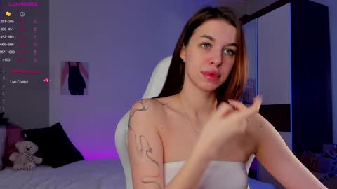 Julia online show from 01-25-25, 06:34