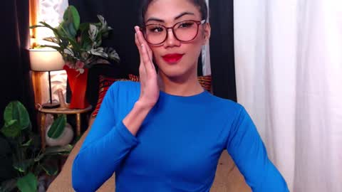 Snapshot of jullimiller chatting on 01-05-25, 10:21 jullimiller online show from 01-05-25, 10:21