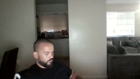 Snapshot of juln489 chatting on 01-08-25, 12:05 juln489 online show from 01-08-25, 12:05