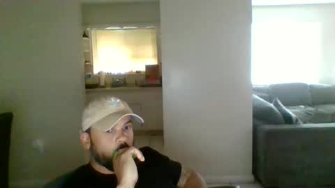 Snapshot of juln489 chatting on 02-06-25, 12:48 juln489 online show from 02-06-25, 12:48